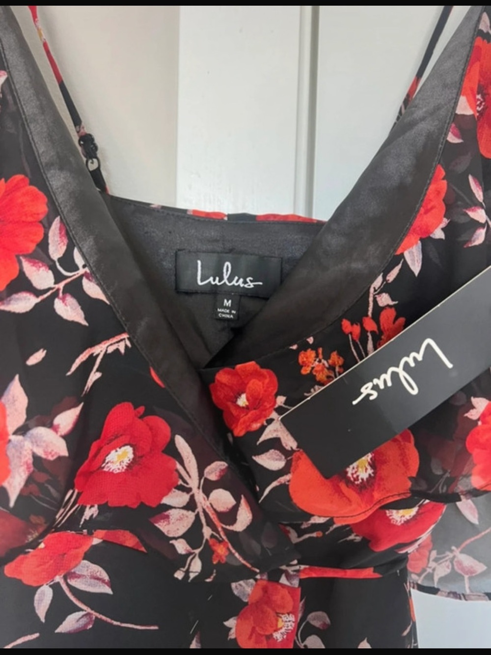 Lulus Devoted to Love Black Red Floral Wrap Mini Dress Ruffle M - Picture 3 of 4